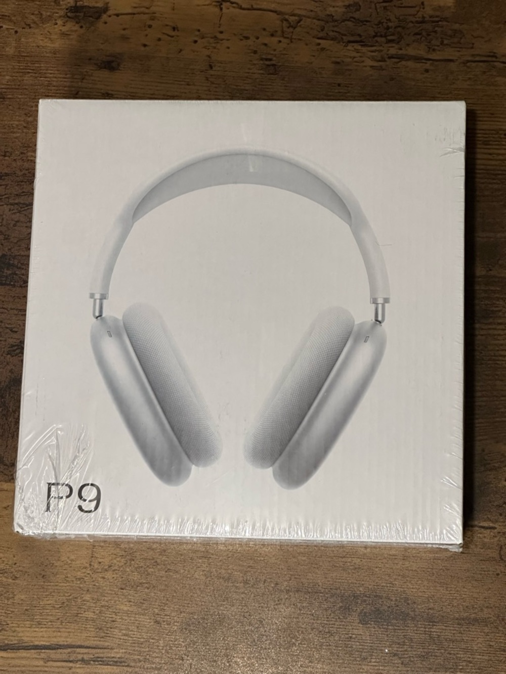 Over-Ear Wireless Headphones in White New Without Tags